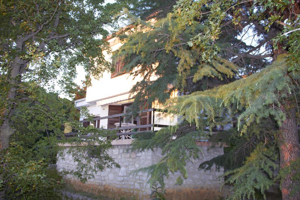 Holiday Home Luznar クレノヴィツァ エクステリア 写真