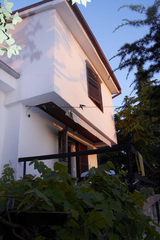 Holiday Home Luznar クレノヴィツァ エクステリア 写真