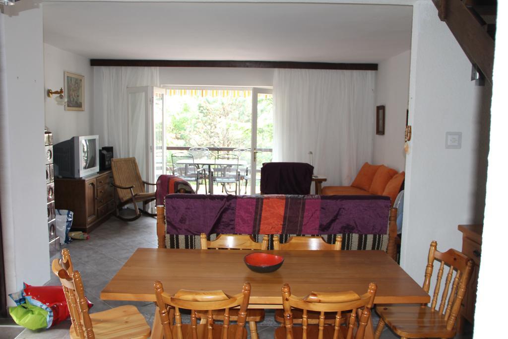 Holiday Home Luznar クレノヴィツァ エクステリア 写真