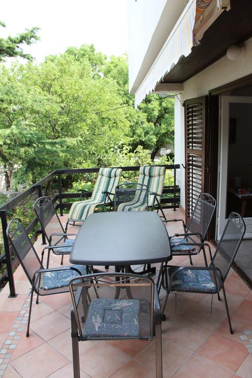 Holiday Home Luznar クレノヴィツァ エクステリア 写真