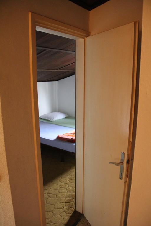 Holiday Home Luznar クレノヴィツァ エクステリア 写真